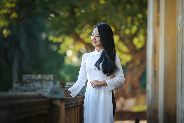 张小斐《好事成双》定档引爆女性向剧热潮,82观察独家解析‘职场逆袭+情感博弈’双线设计
